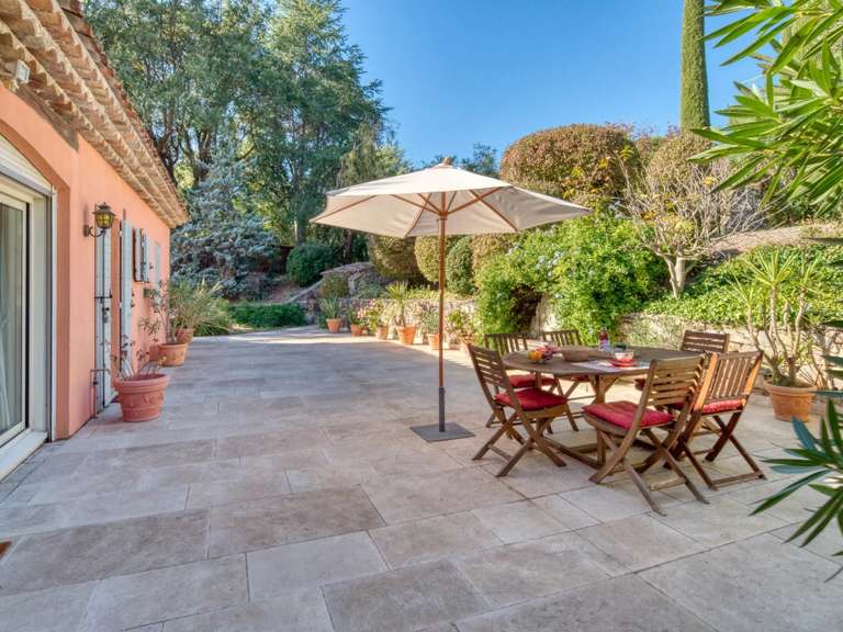 Villa Mouans-Sartoux - 6 chambres - 237m²