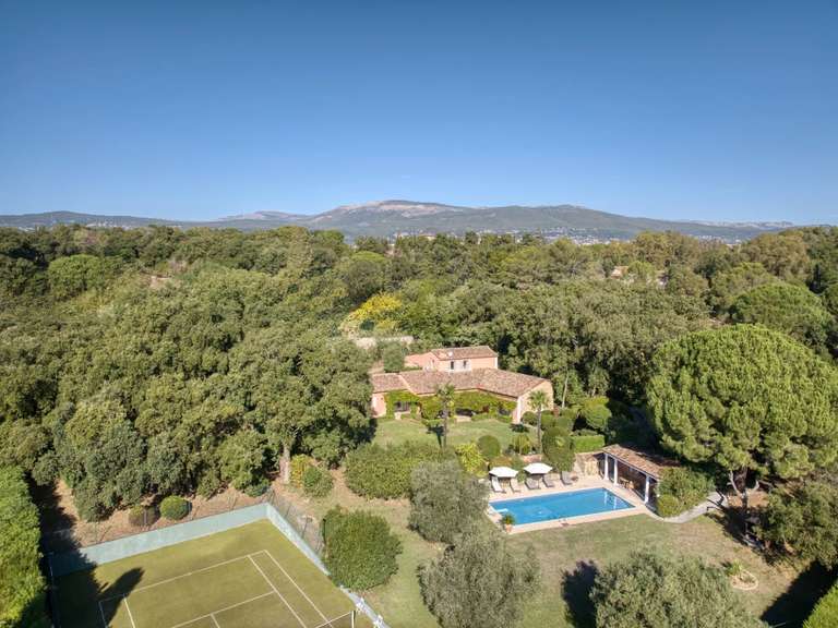Villa Mouans-Sartoux - 6 chambres - 237m²