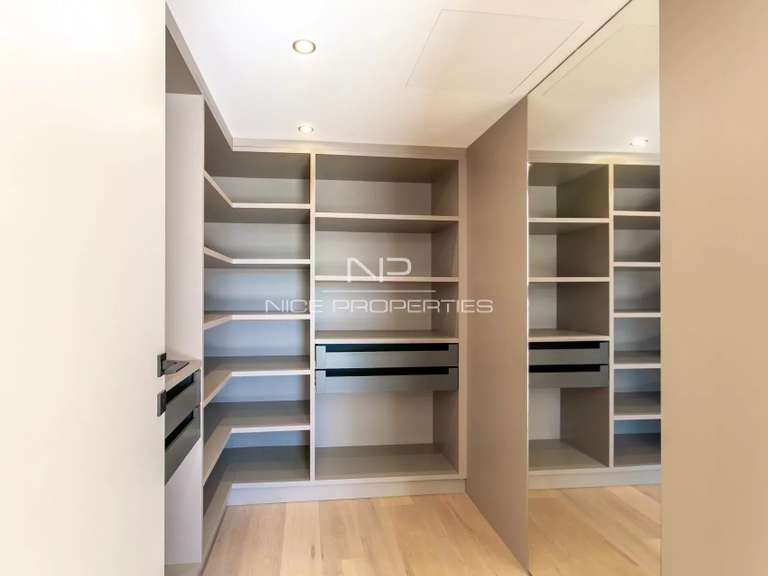 Villa Mouans-Sartoux - 4 chambres - 280m²