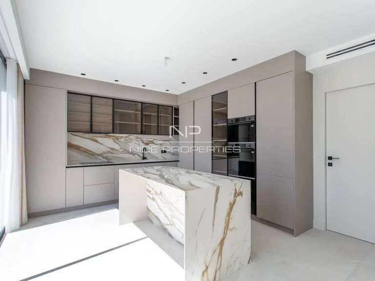 Villa Mouans-Sartoux - 4 bedrooms - 280m²