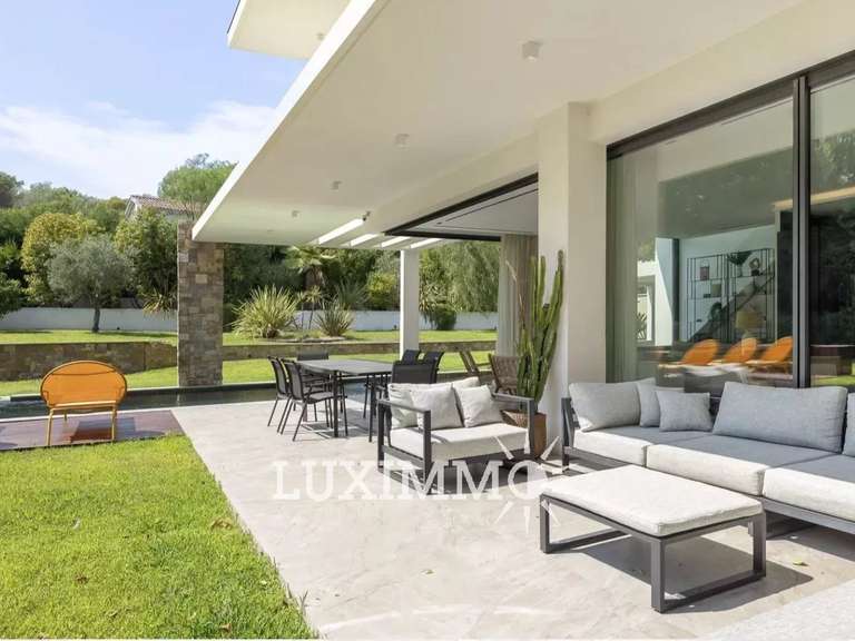 Villa Mouans-Sartoux - 5 chambres - 400m²