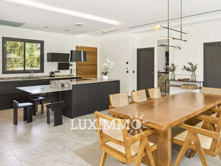 Villa Mouans-Sartoux - 5 chambres - 400m²