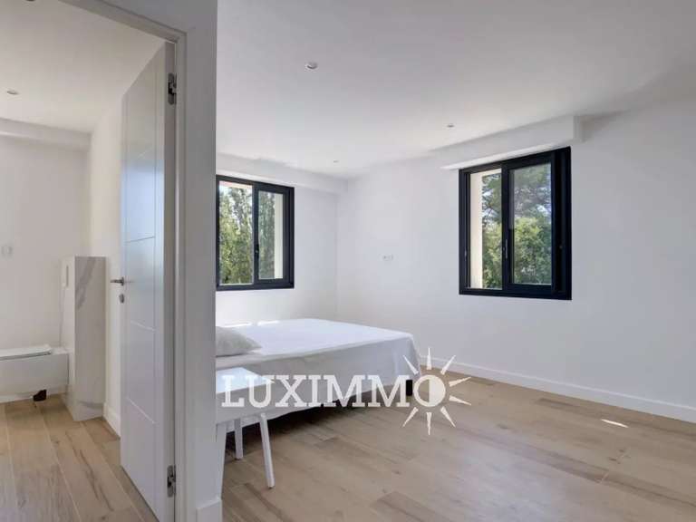 Villa Mouans-Sartoux - 4 chambres - 200m²