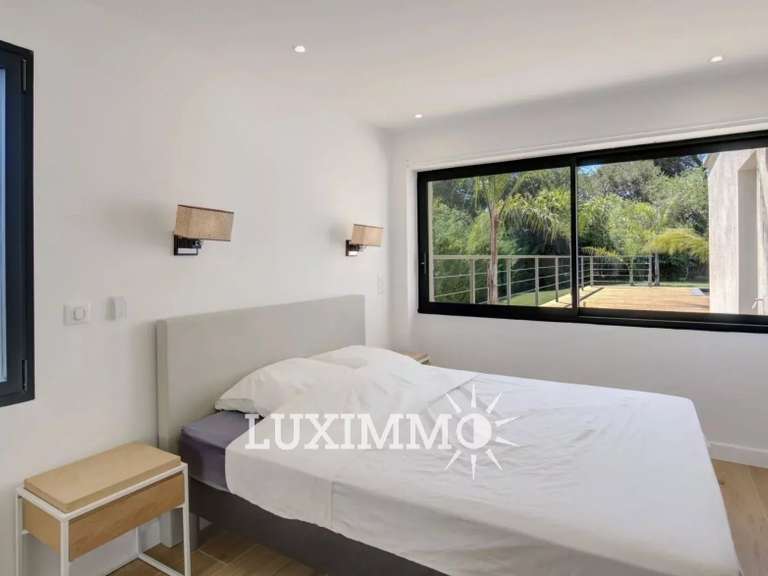 Villa Mouans-Sartoux - 4 chambres - 200m²