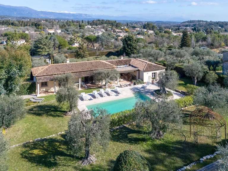 Villa Mouans-Sartoux - 3 chambres - 200m²