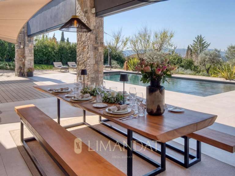 Villa Mouans-Sartoux - 4 chambres - 300m²