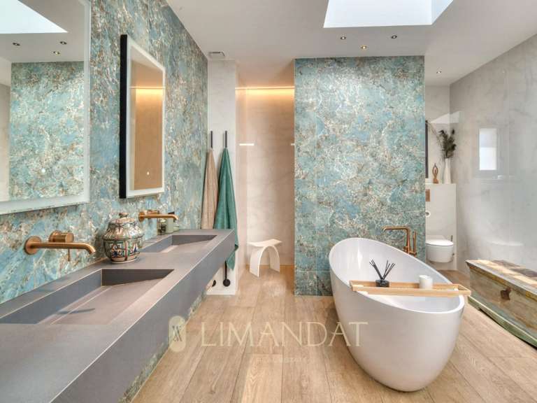 Villa Mouans-Sartoux - 4 chambres - 300m²