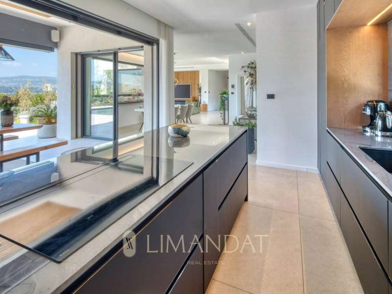 Villa Mouans-Sartoux - 4 chambres - 300m²