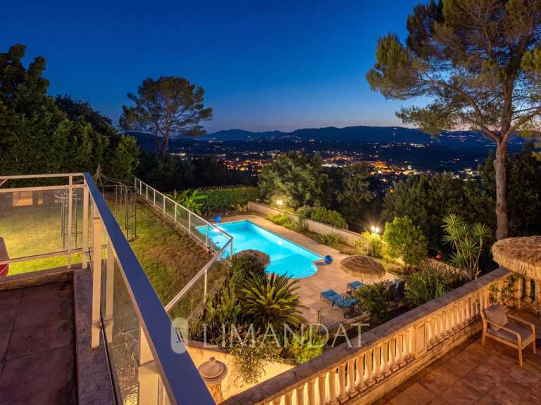Villa Mouans-Sartoux - 7 chambres - 369m²