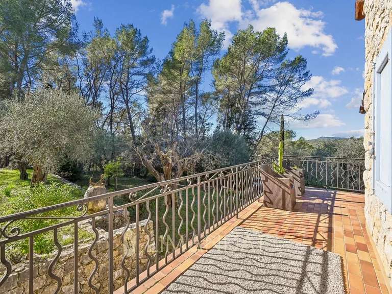 Villa Mouans-Sartoux - 5 chambres - 183m²