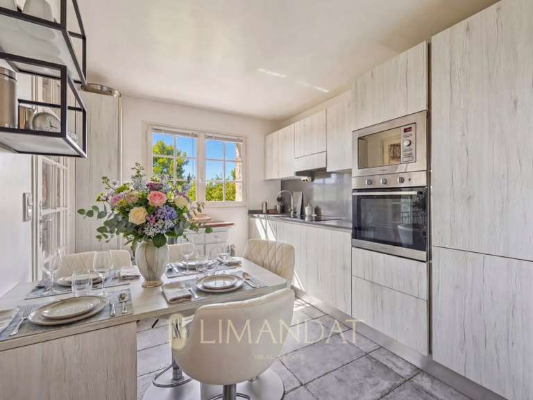 Villa Mouans-Sartoux - 5 chambres - 183m²