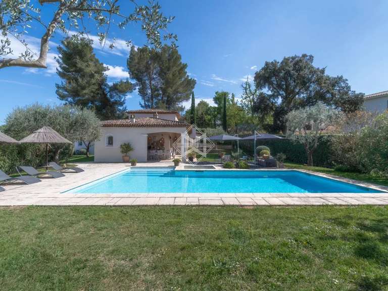 Villa Mouans-Sartoux - 3 chambres - 169m²