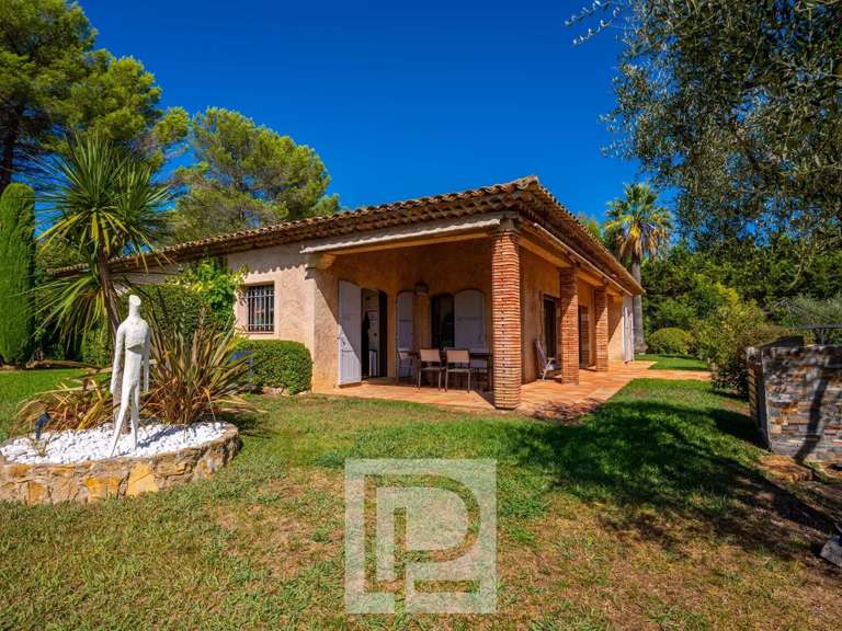 Villa Mouans-Sartoux - 6 chambres - 278m²
