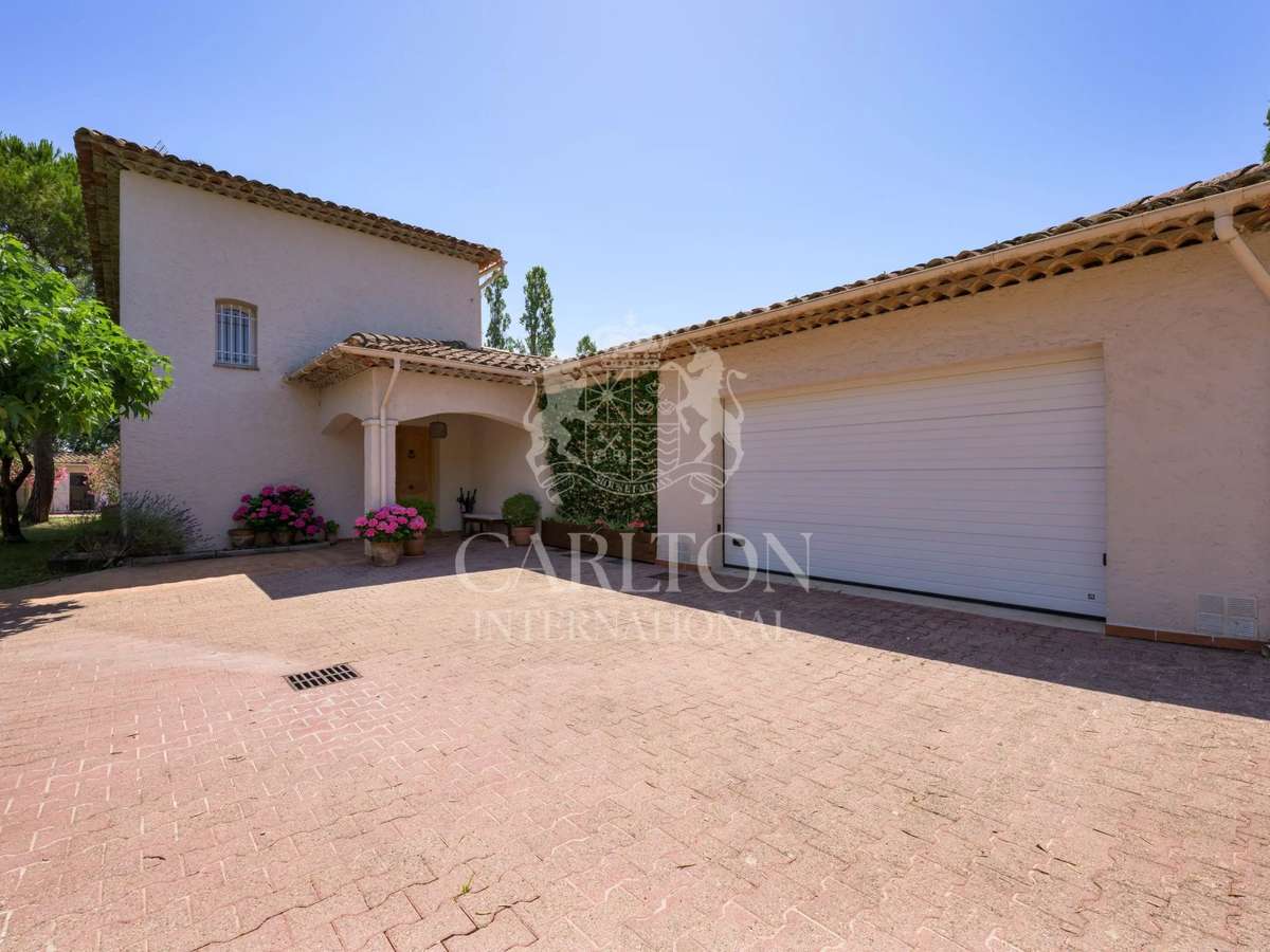 Villa Mouans-Sartoux