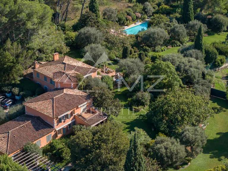 Villa Mouans-Sartoux - 11 chambres - 801m²