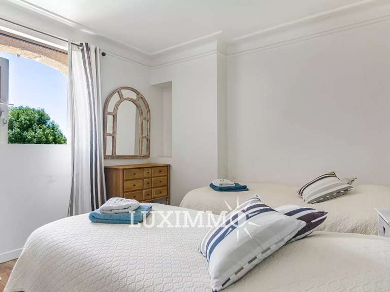 Villa Mouans-Sartoux - 6 chambres - 278m²