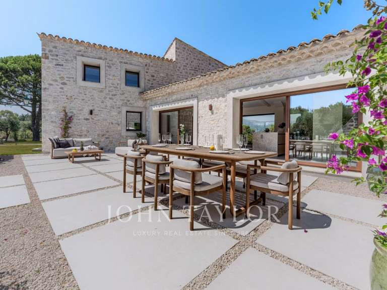 Villa Mouans-Sartoux - 6 chambres - 350m²