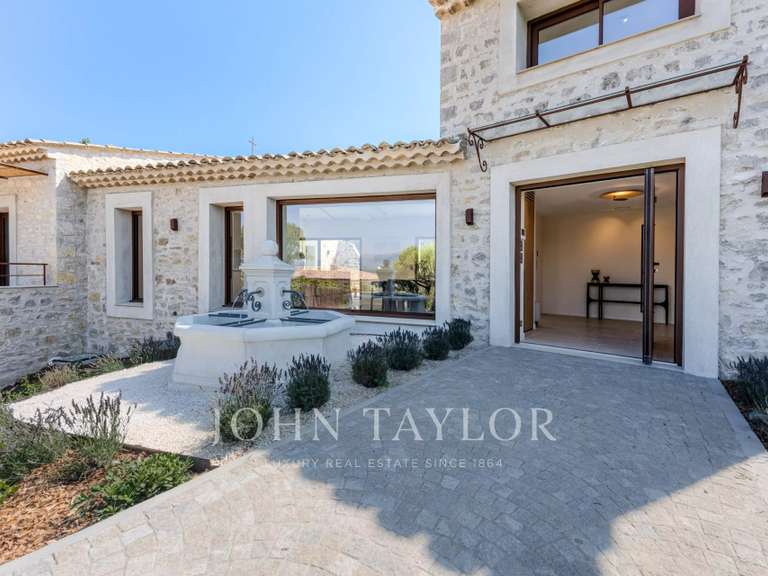 Villa Mouans-Sartoux - 6 chambres - 350m²
