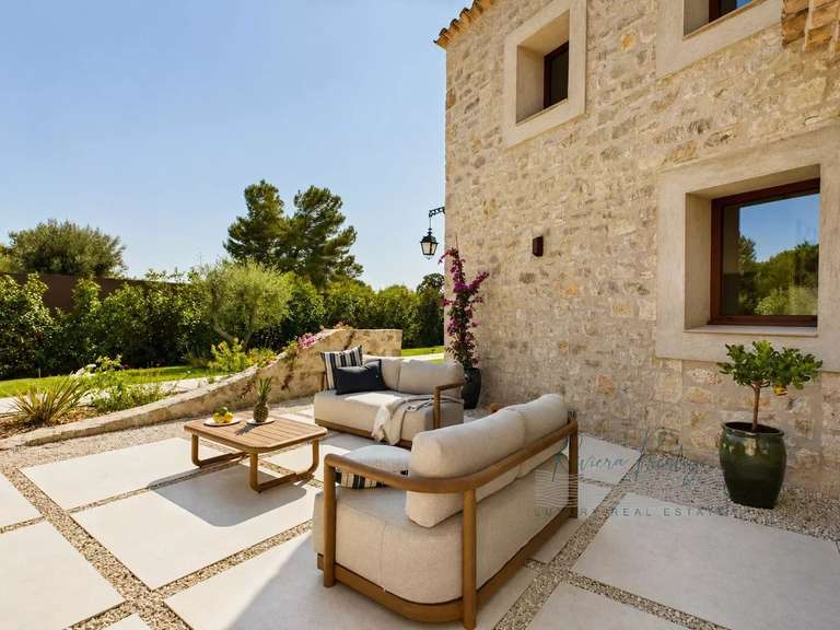 Villa Mouans-Sartoux - 5 chambres - 290m²