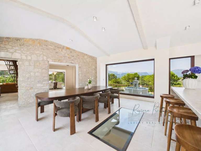 Villa Mouans-Sartoux - 5 chambres - 290m²