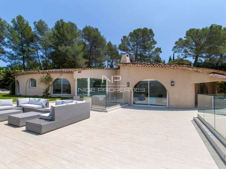 Villa Mouans-Sartoux - 5 chambres - 540m²