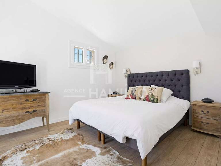 Villa Mouans-Sartoux - 5 chambres - 176m²