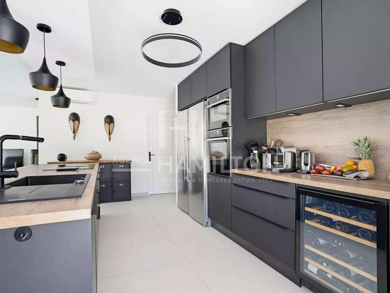 Villa Mouans-Sartoux - 5 chambres - 176m²