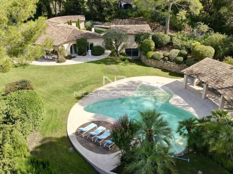 Villa Mouans-Sartoux - 8 chambres - 600m²
