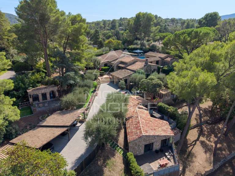 Villa Mouans-Sartoux - 7 chambres - 430m²