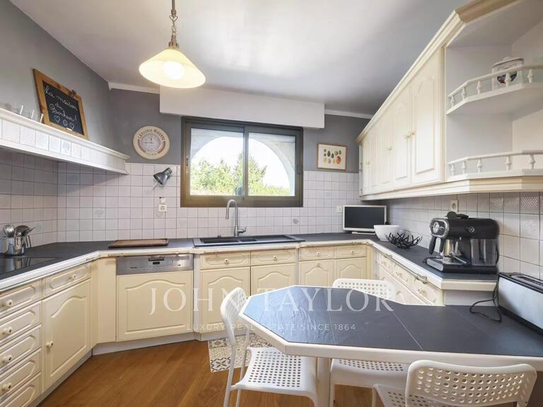 Apartment Mougins - 4 bedrooms - 215m²