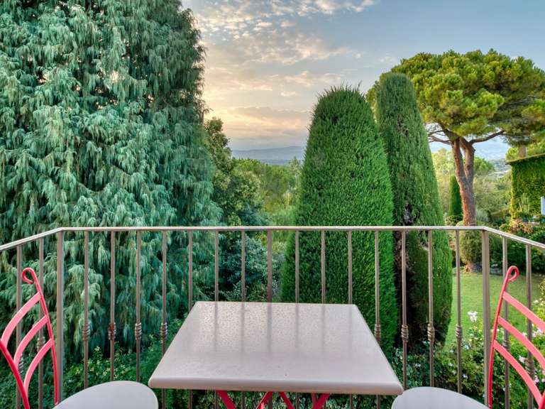 Appartement Mougins - 3 chambres - 126m²