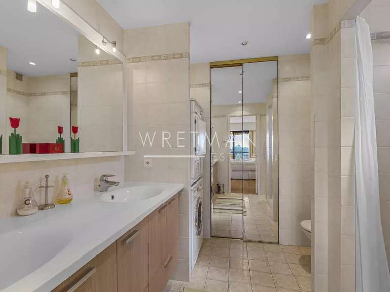 Apartment Mougins - 2 bedrooms - 197m²