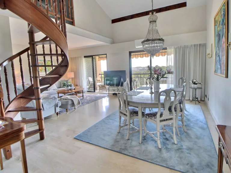 Appartement Mougins - 2 chambres - 103m²