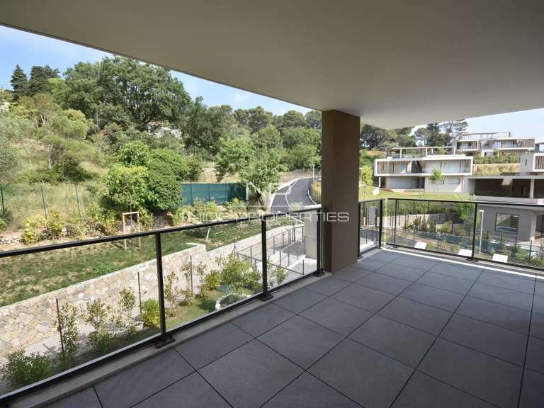 Appartement Mougins - 2 chambres - 82m²