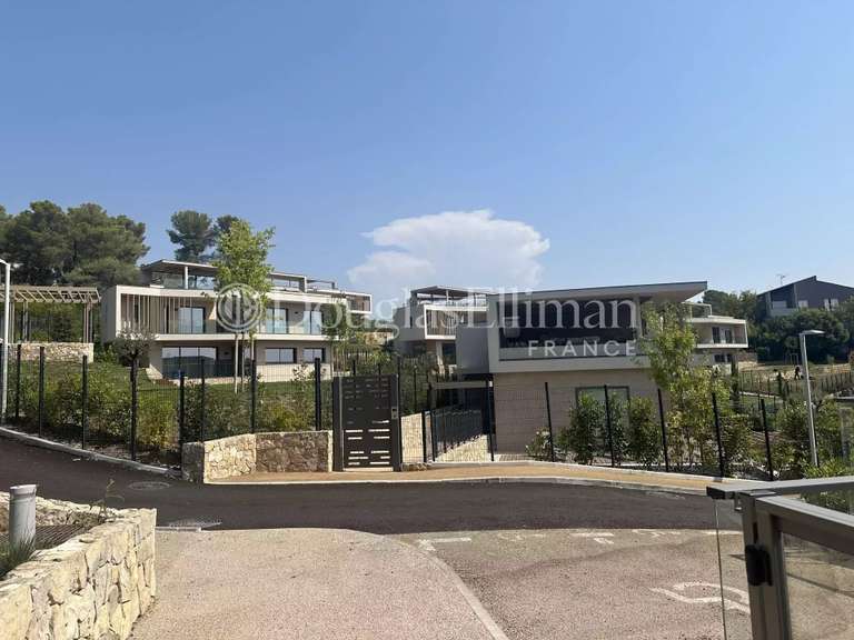 Appartement Mougins - 3 chambres - 85m²