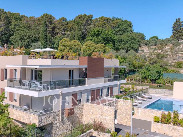 Appartement Mougins - 3 chambres - 100m²
