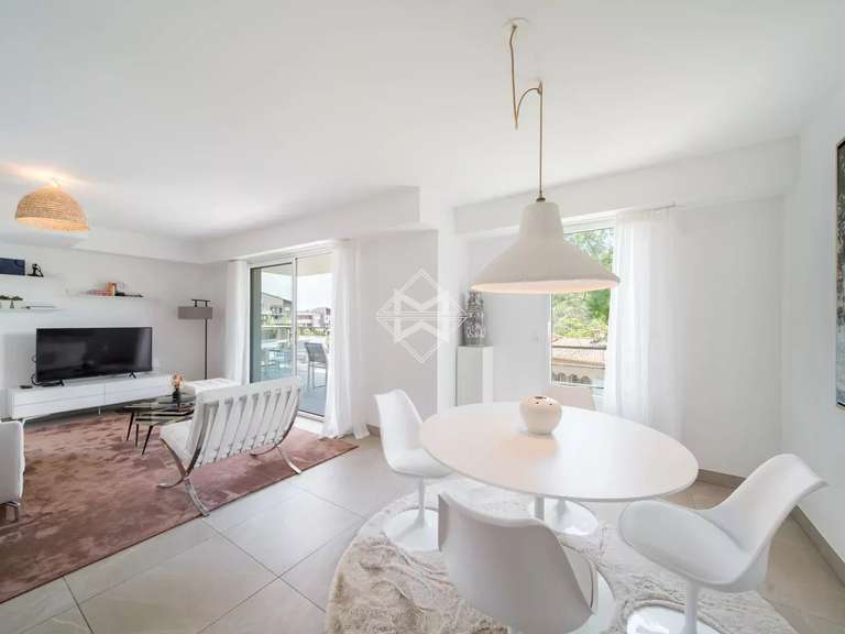 Appartement Mougins - 3 chambres - 100m²