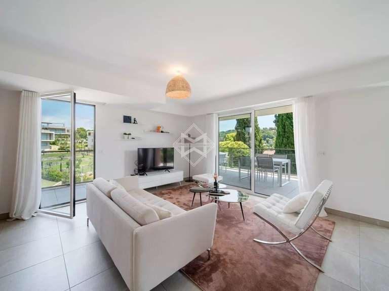 Appartement Mougins - 3 chambres - 100m²