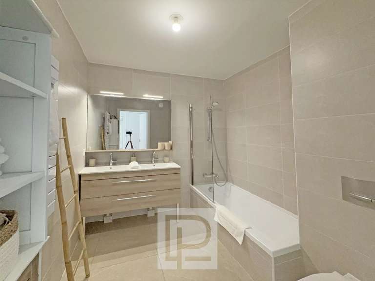 Apartment Mougins - 3 bedrooms - 99m²
