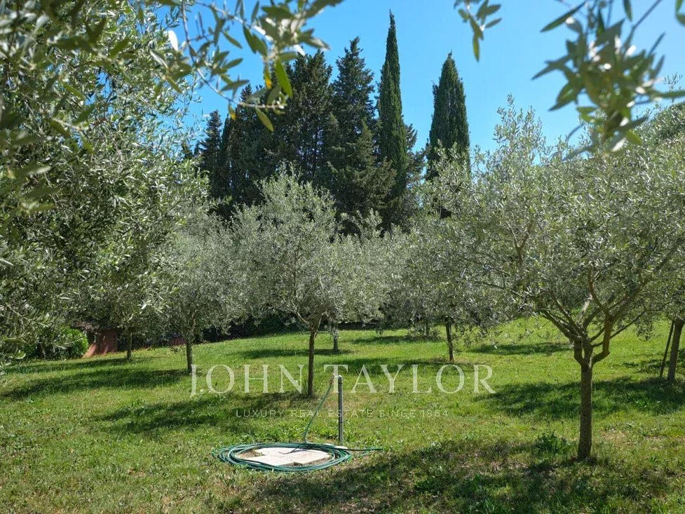House Mougins