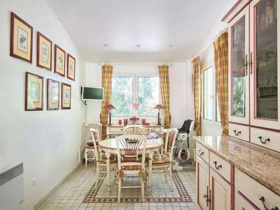 House Mougins