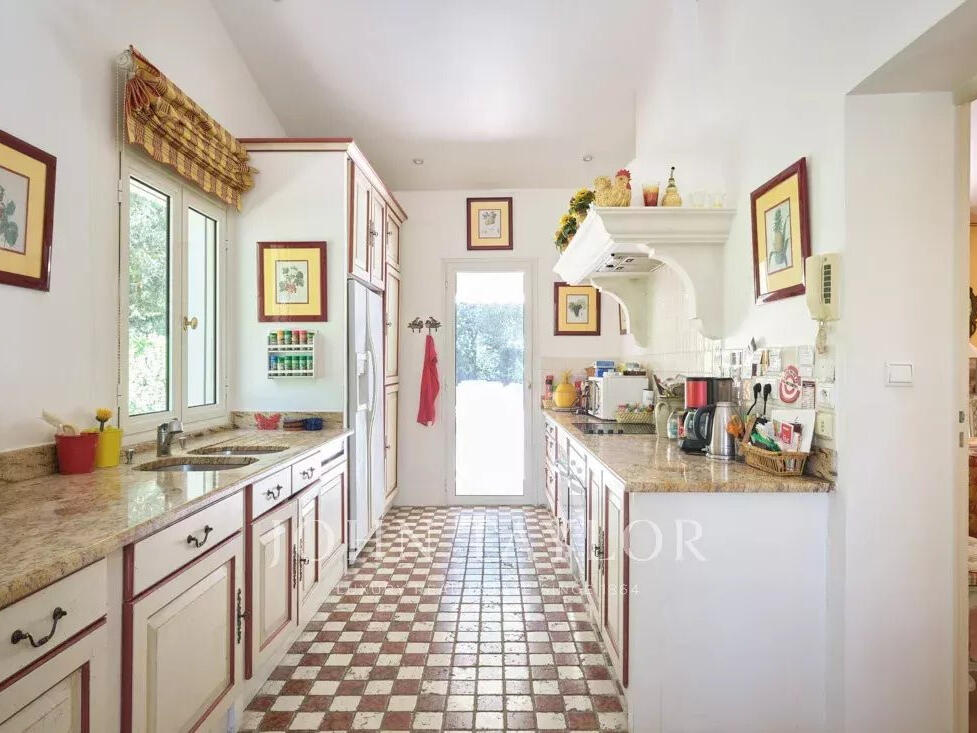 House Mougins