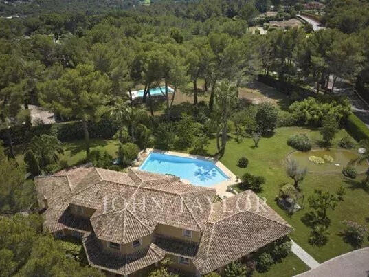 Maison Mougins - 4 chambres - 736m²