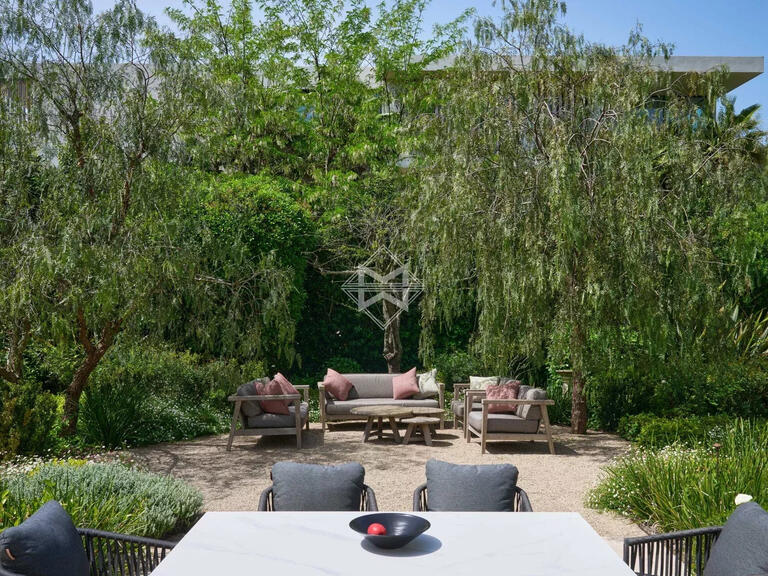 Maison Mougins - 5 chambres - 307m²
