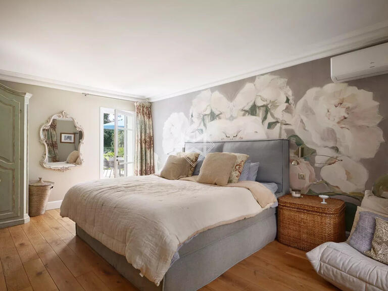 Maison Mougins - 5 chambres - 307m²