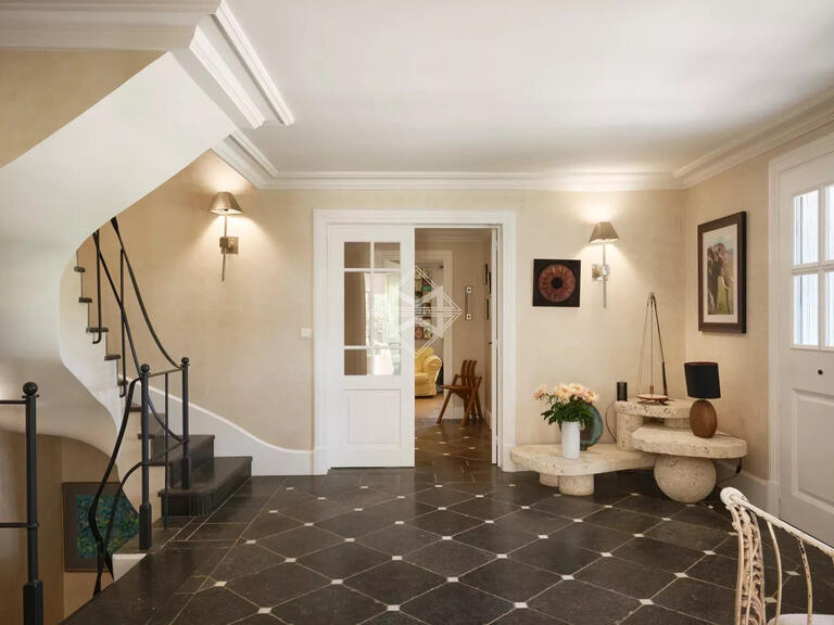 Maison Mougins - 5 chambres - 307m²