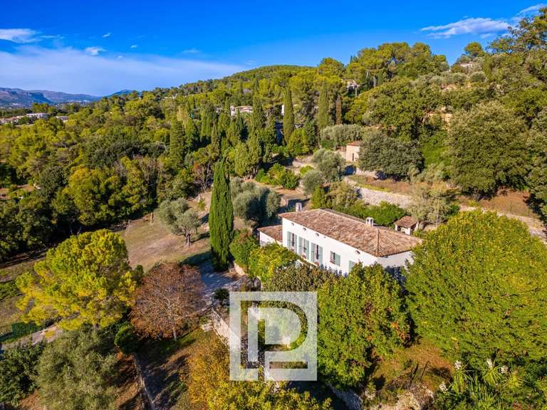 Maison Mougins - 4 chambres - 220m²