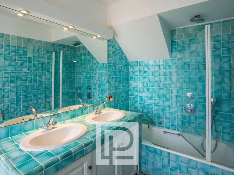 Maison Mougins - 4 chambres - 220m²