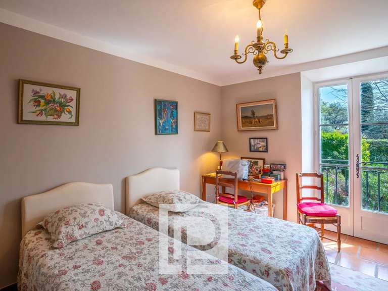 Maison Mougins - 4 chambres - 220m²