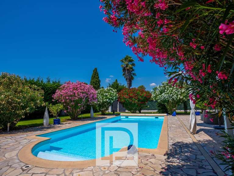 Maison Mougins - 6 chambres - 268m²
